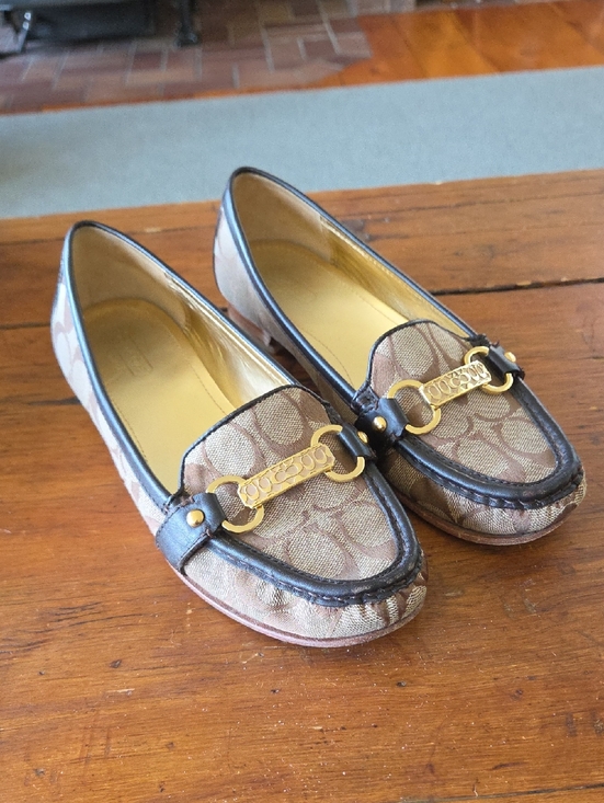 Coach Shoes - Coach Eileen Heeled Flats Size 7.5